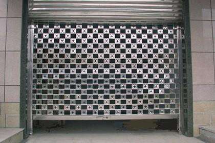 辛集如何選擇卷簾門(mén)以及它有什么好處